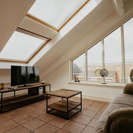 Penthouse * Uitgeest